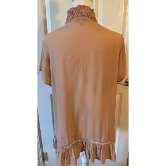 RO & DE Peach Hi Lo Ruffle Drawstring Neck Silky Polyester Top Size L - Picture 3 of 9